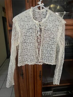 Women's Sheer Lace Tie-Front Cardigan - Cream